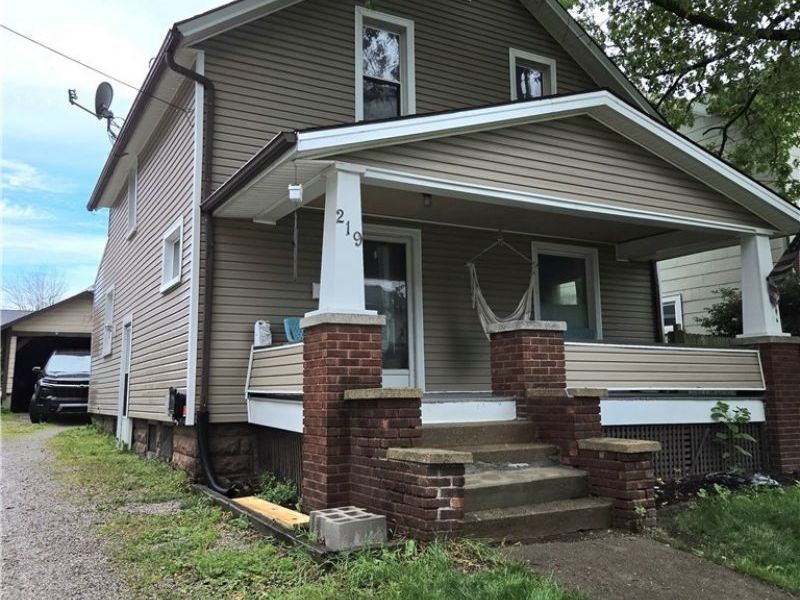 219 N Ella Street, Orrville, OH 44667 Photo 2