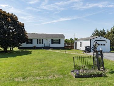 20604 County Route 63 , Watertown, NY 13601