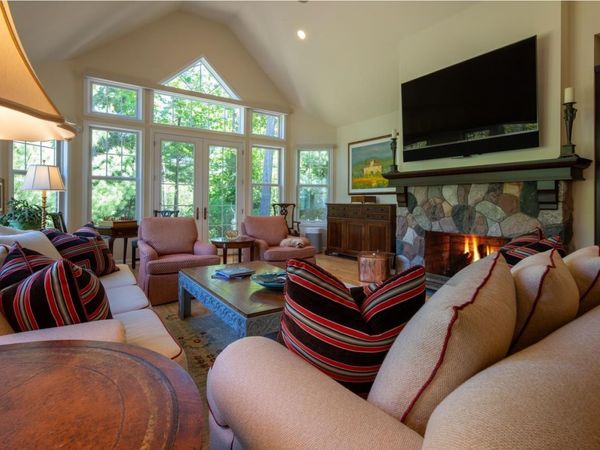 3 Crystal Bend, Glen Arbor, MI 49636