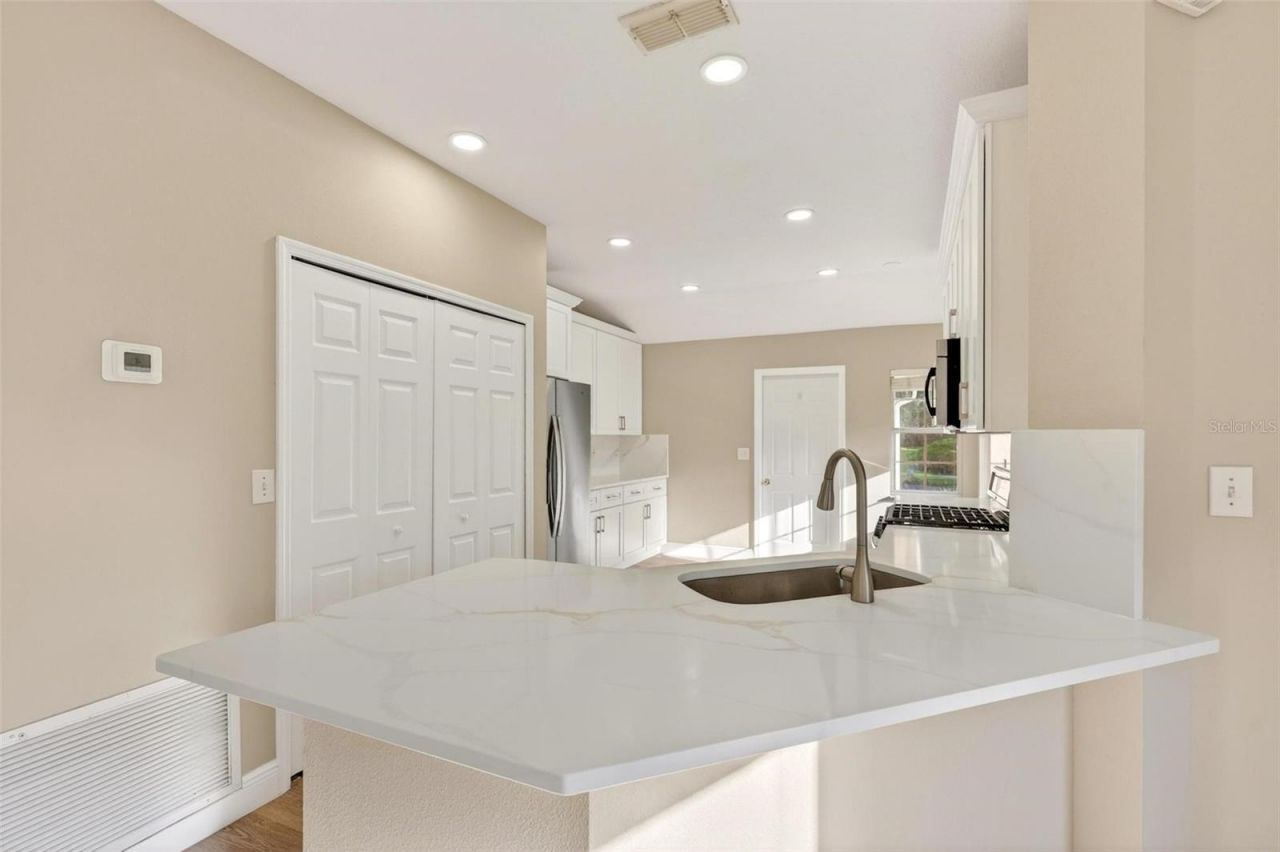 305 Ridgeway Boulevard , Deland, FL 32724 Photo