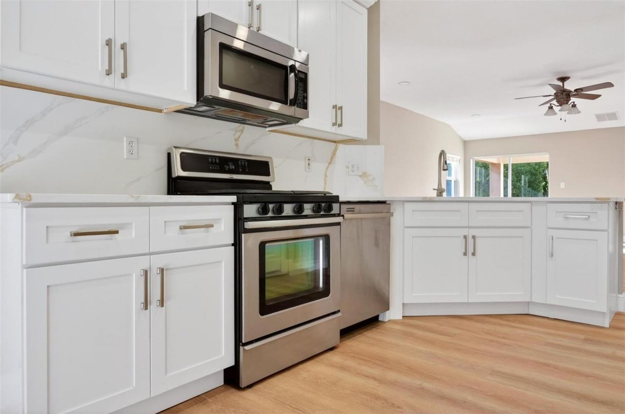305 Ridgeway Boulevard , Deland, FL 32724 Photo