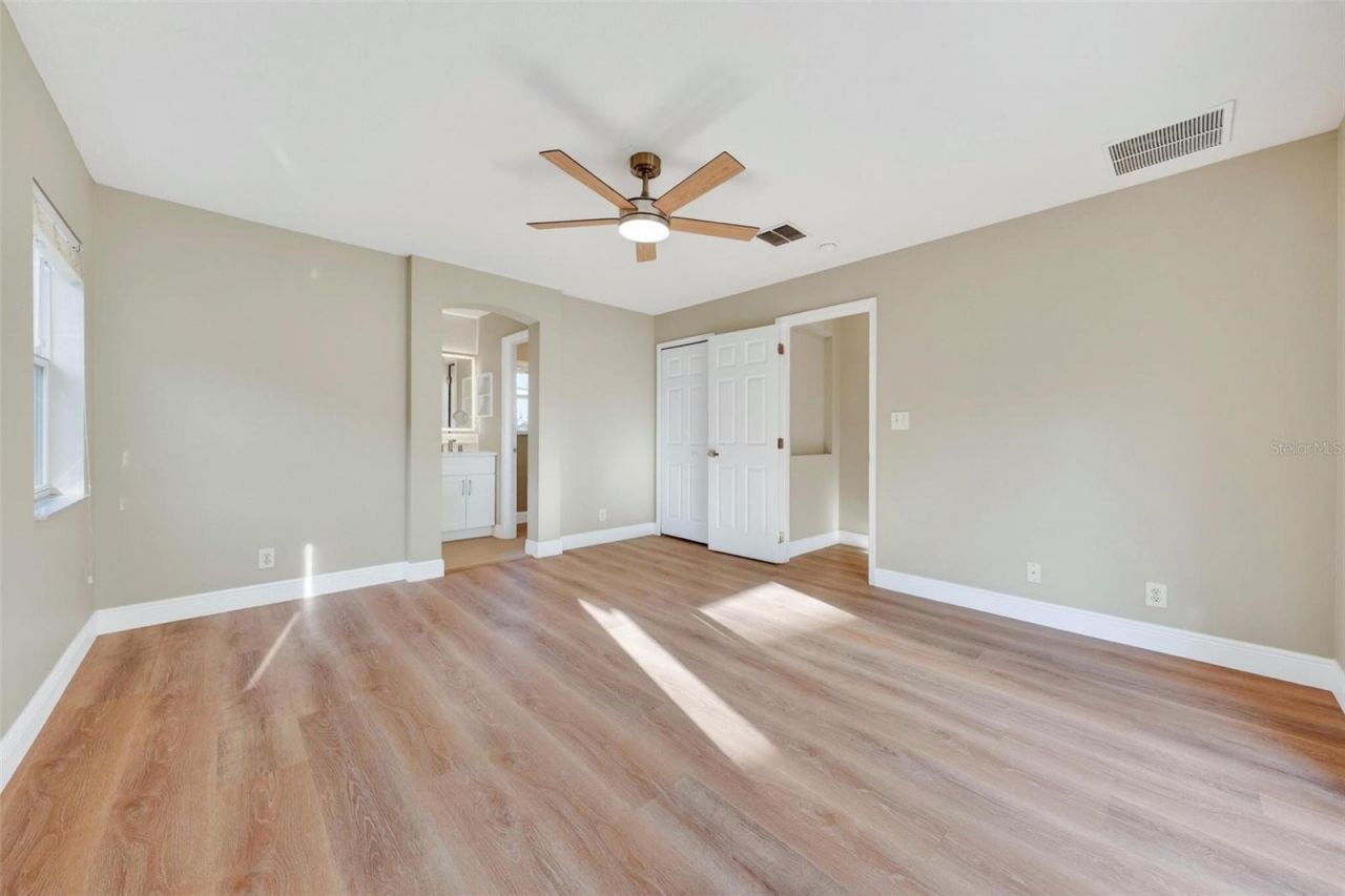 305 Ridgeway Boulevard , Deland, FL 32724 Photo