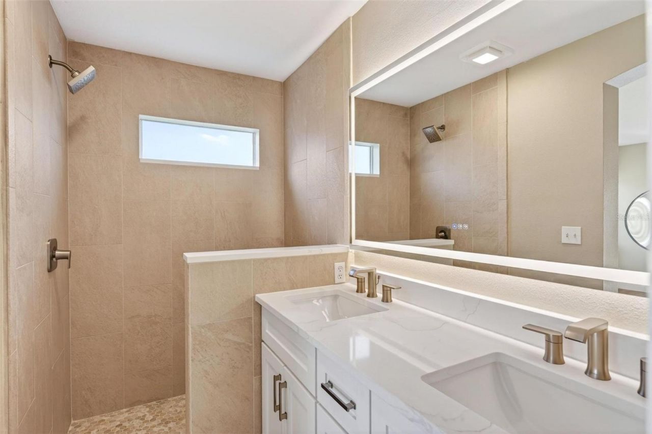 305 Ridgeway Boulevard , Deland, FL 32724 Photo