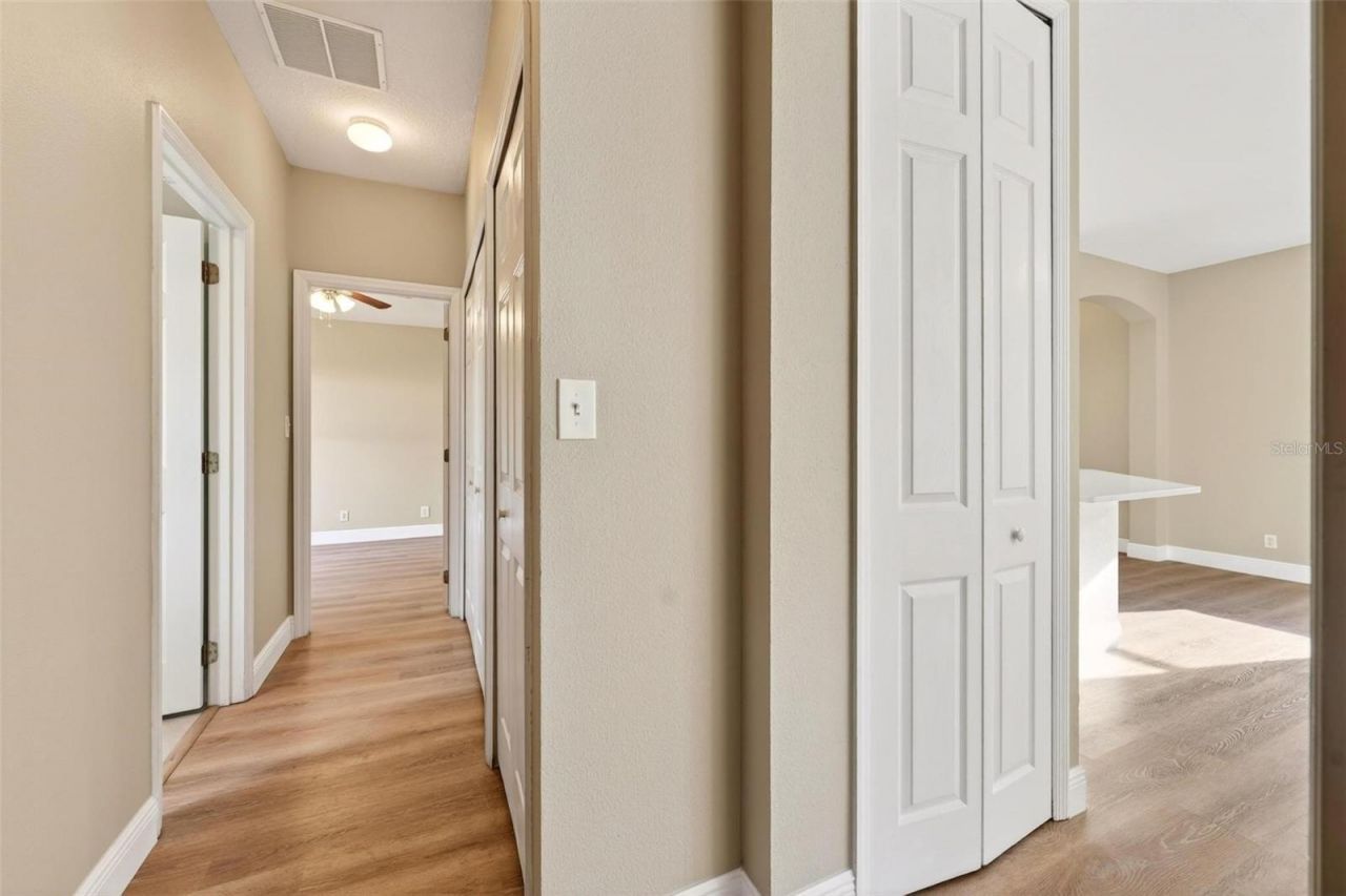 305 Ridgeway Boulevard , Deland, FL 32724 Photo