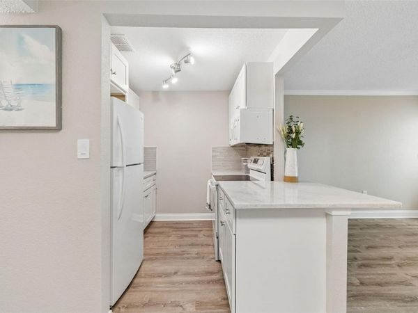 239 S MCMULLEN BOOTH ROAD , Unit 37, CLEARWATER, FL 33759