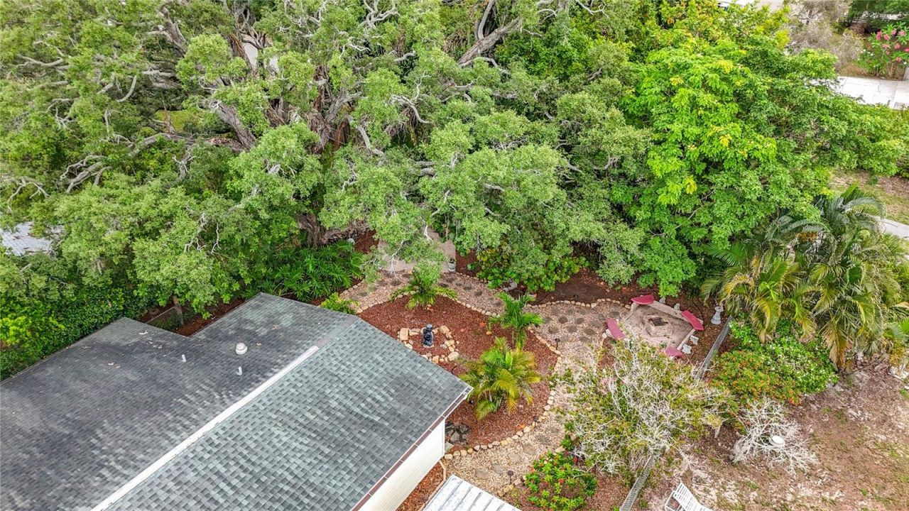 2045 Broadway, Clearwater, FL 33755 Photo