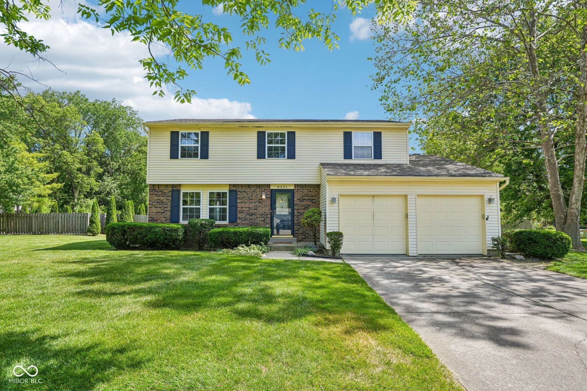 8431 Duncaster Court Indianapolis, IN