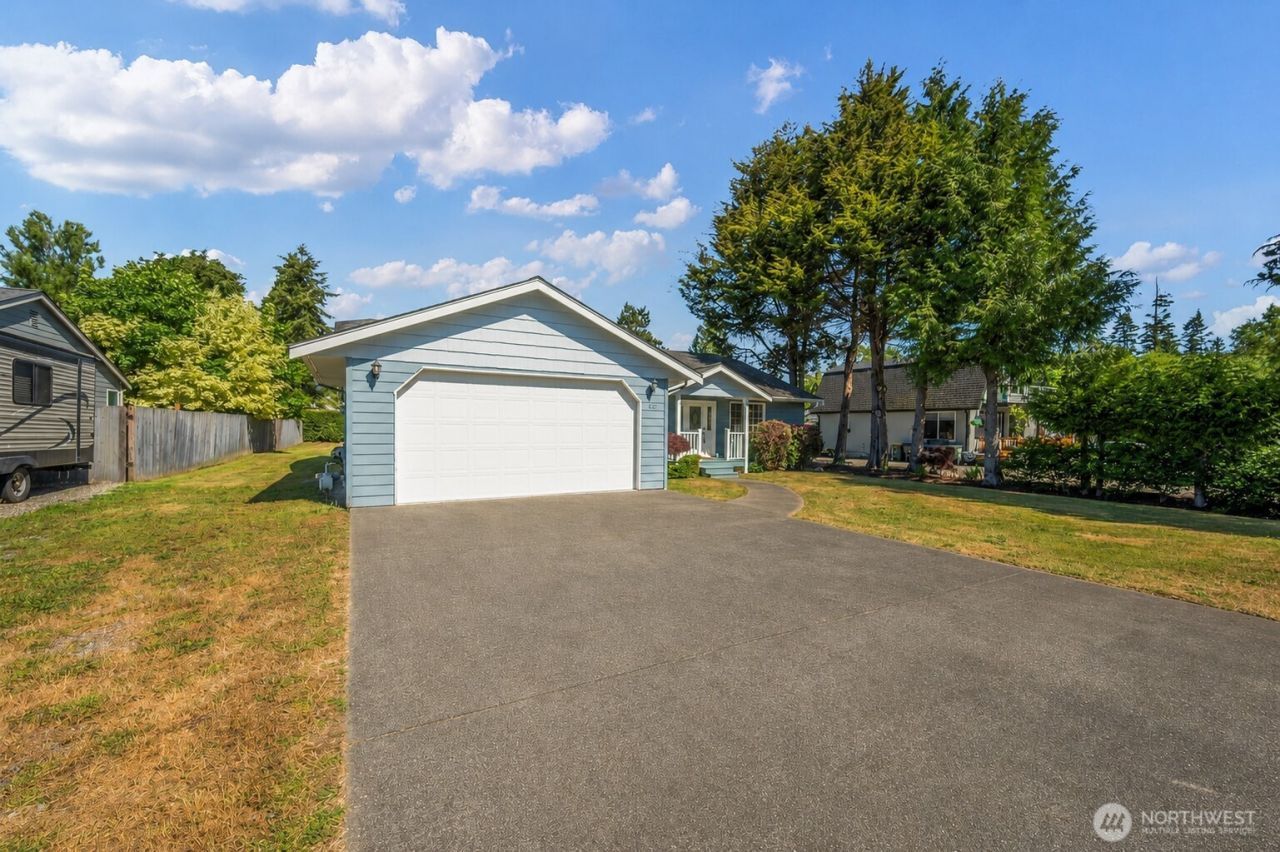 8171 Quinault Road , Blaine, WA 98230
