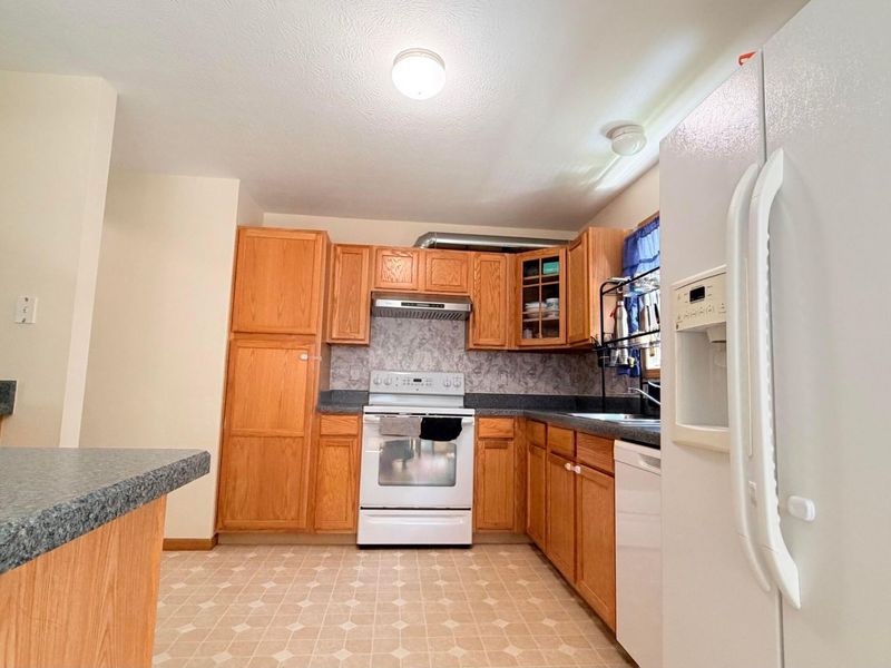 7143 Serenoa Drive, Reynoldsburg, OH 43068 Photo 15