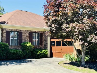 208 Patio Place , Columbia, SC 29212