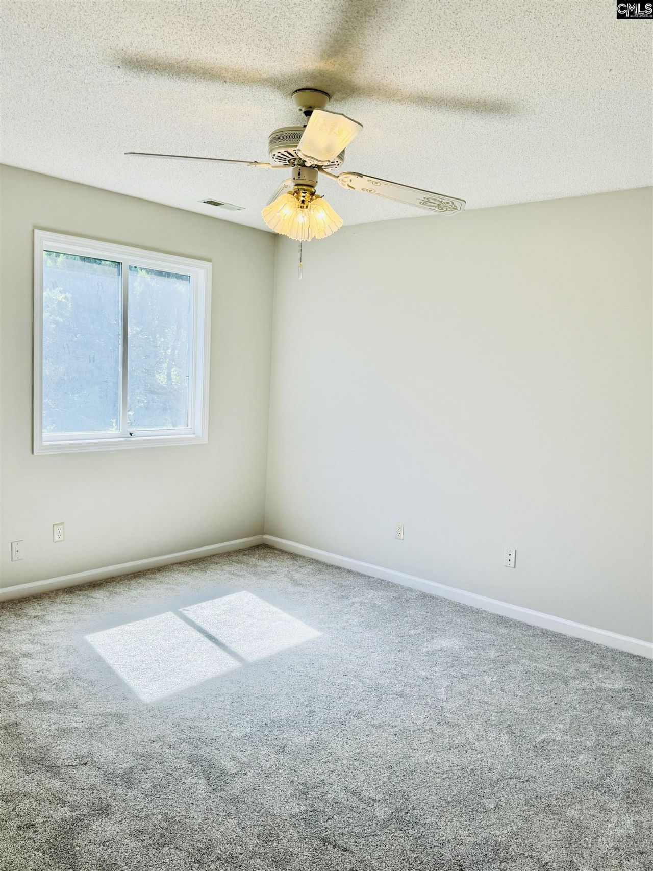 208 Patio Place  Photo 18