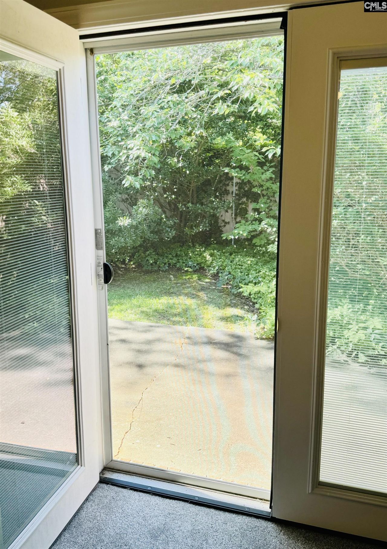 208 Patio Place  Photo 23