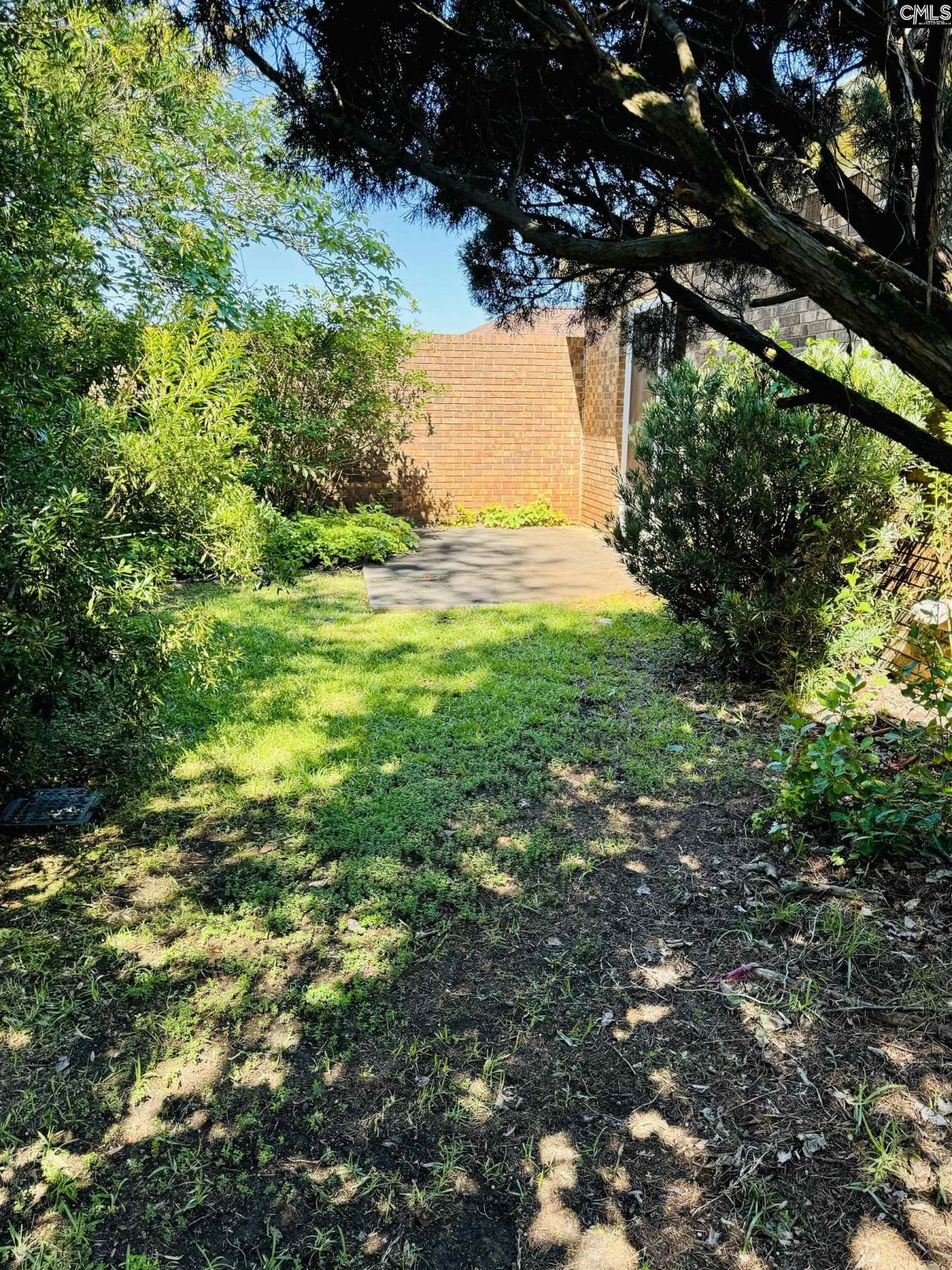 208 Patio Place  Photo 25