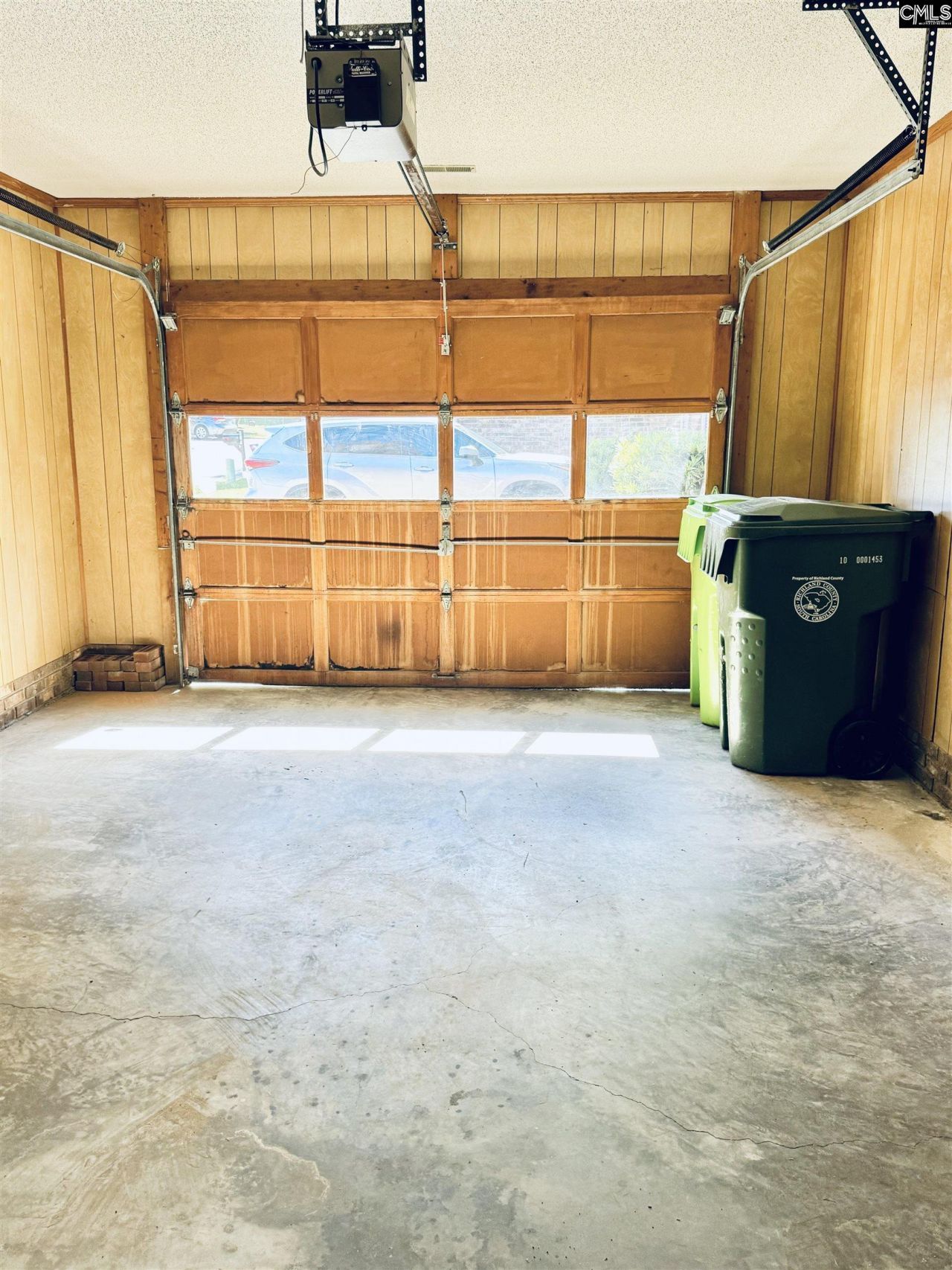 208 Patio Place  Photo 29