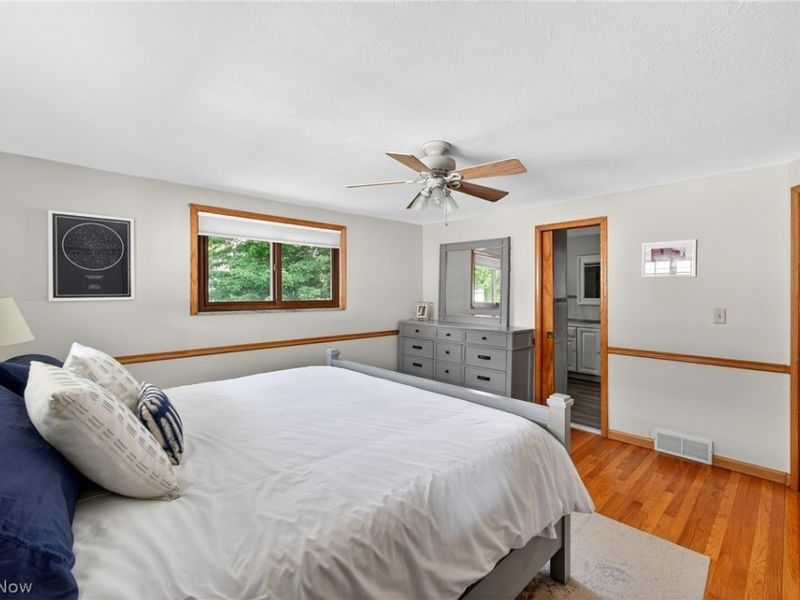 21439 Ellen Drive, Fairview Park, OH 44126 Photo 19