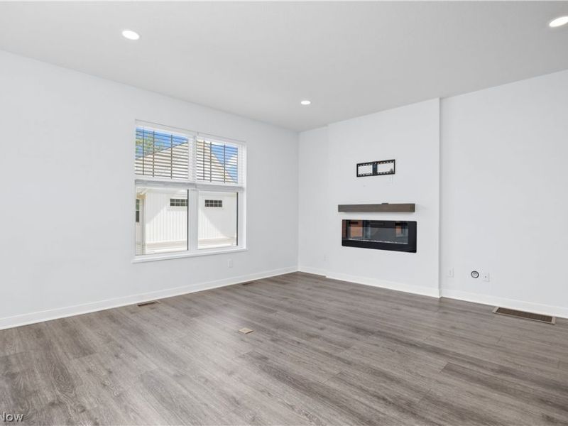 2059 W 34th Place, Cleveland, OH 44113 Photo 12