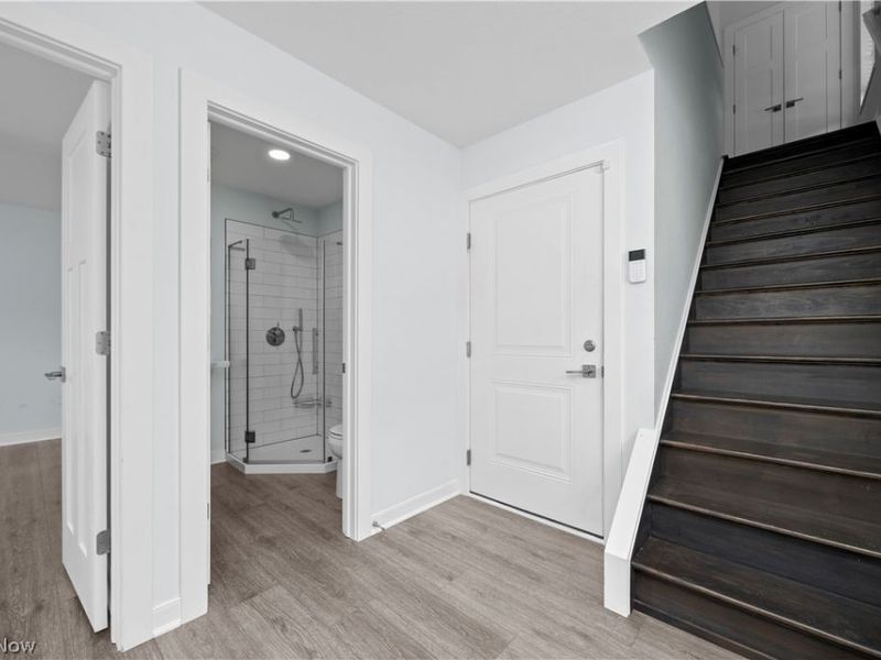2059 W 34th Place, Cleveland, OH 44113 Photo 15