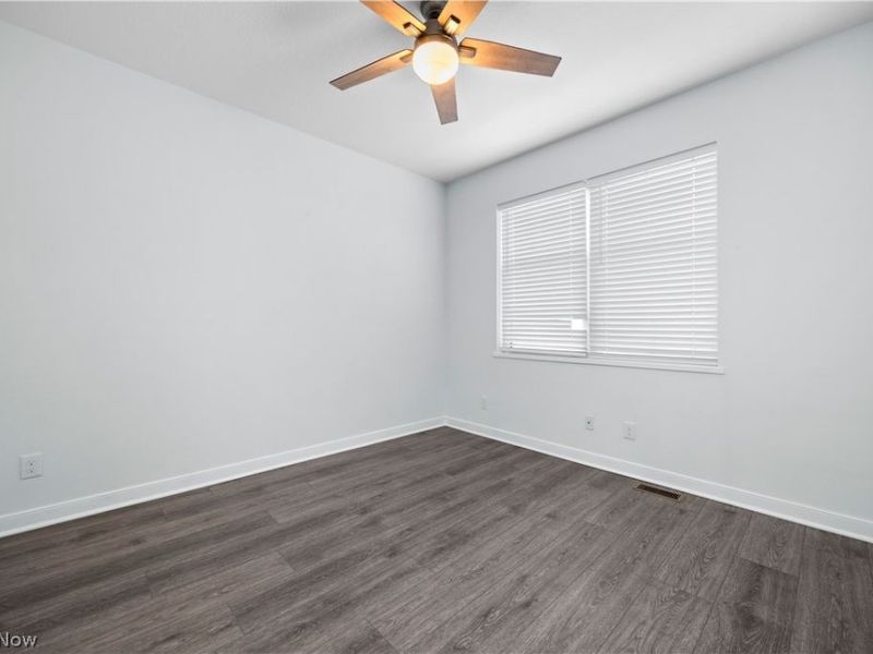 2059 W 34th Place, Cleveland, OH 44113 Photo 23