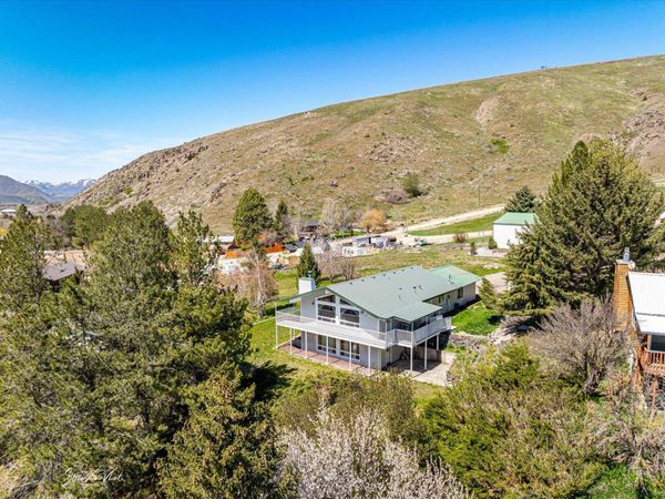 1124 N Rapid Creek Road, Inkom, ID 83245