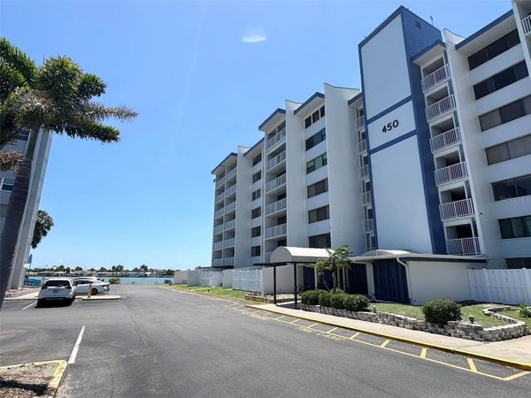450 TREASURE ISLAND CAUSEWAY , Unit 609, TREASURE ISLAND, FL 33706