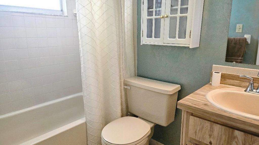 9815 47th Avenue N, Unit 303, Saint Petersburg, FL 33708 Photo