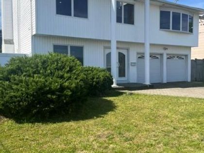 2625 Riverside Drive Wantagh, NY 11793