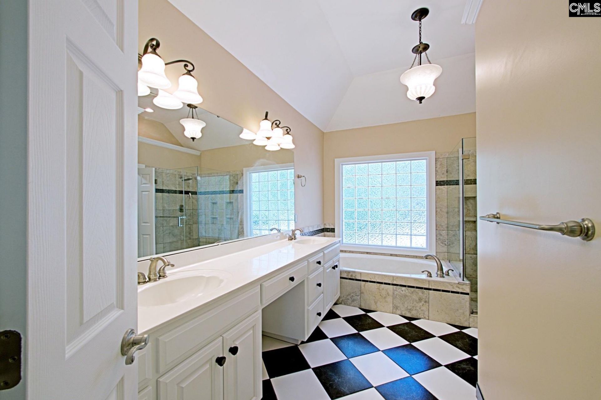 1 Oakmist Ct Photo 27