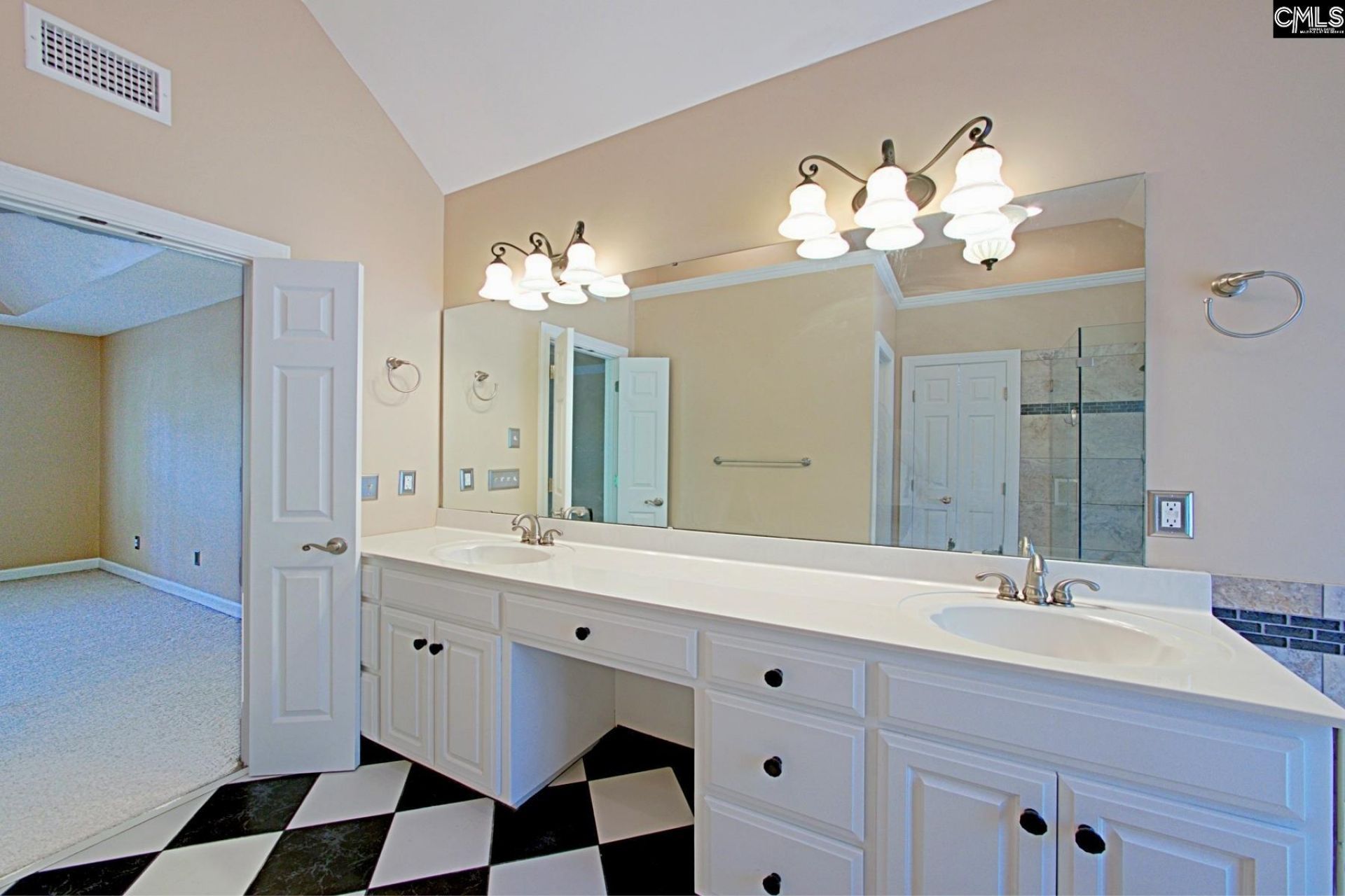 1 Oakmist Ct Photo 28