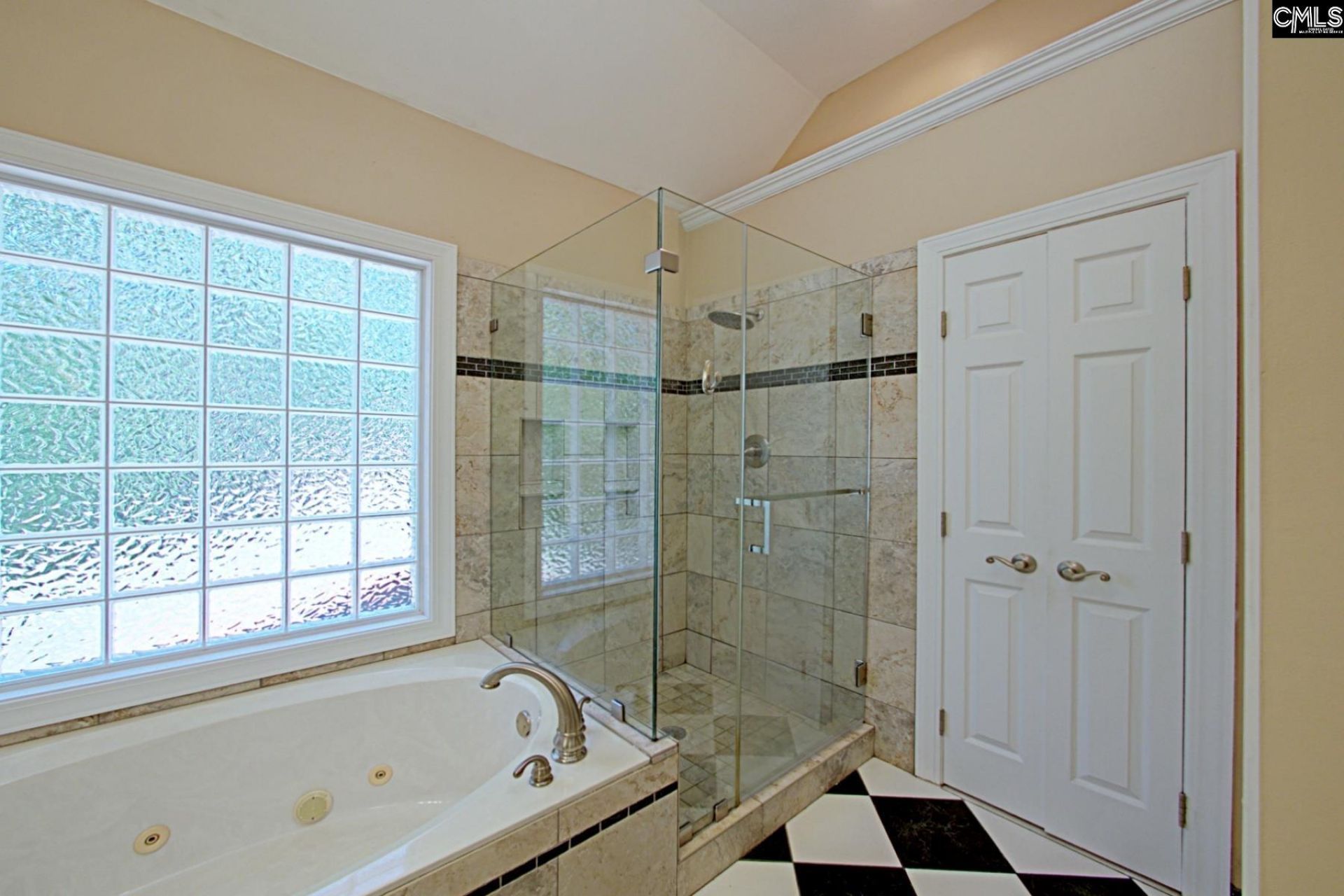 1 Oakmist Ct Photo 29
