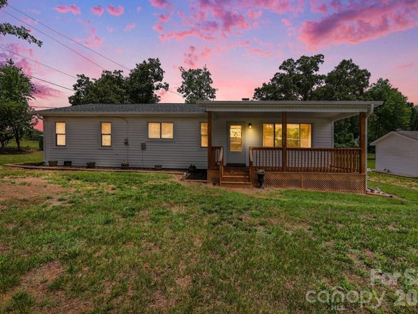 2724 Union Cross Church Road, Yadkinville, NC 27055