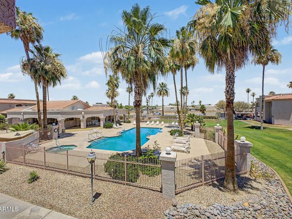 9151 W GREENWAY Road, Unit 224, Peoria, AZ 85381