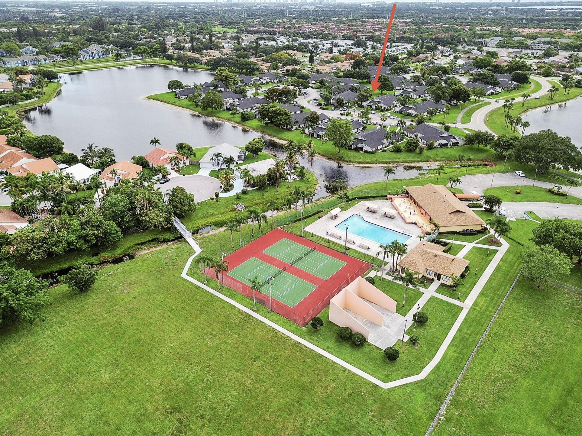 4383 Willow Pond Circle, West Palm Beach, FL 33417 Photo