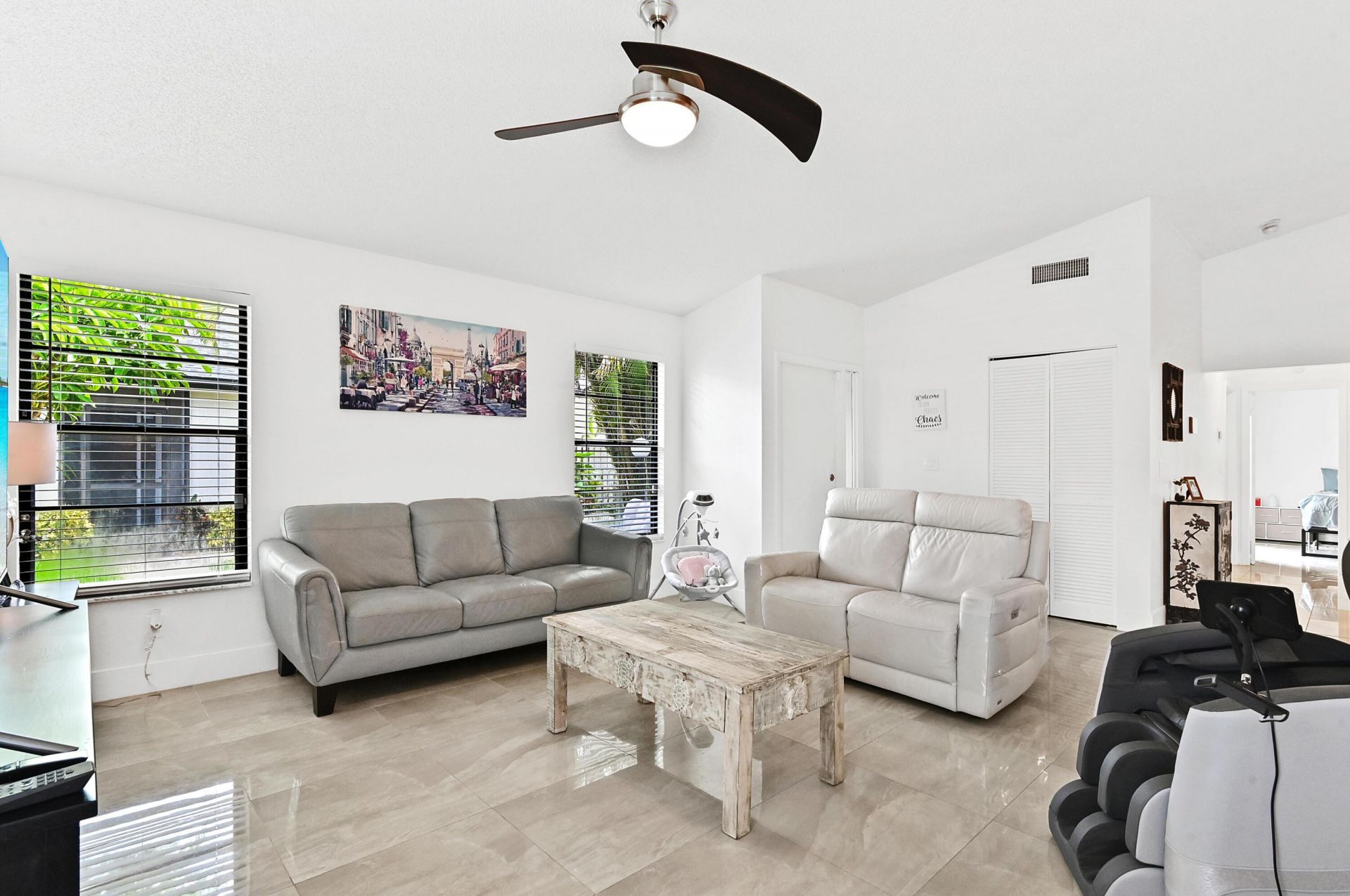 4383 Willow Pond Circle, West Palm Beach, FL 33417 Photo