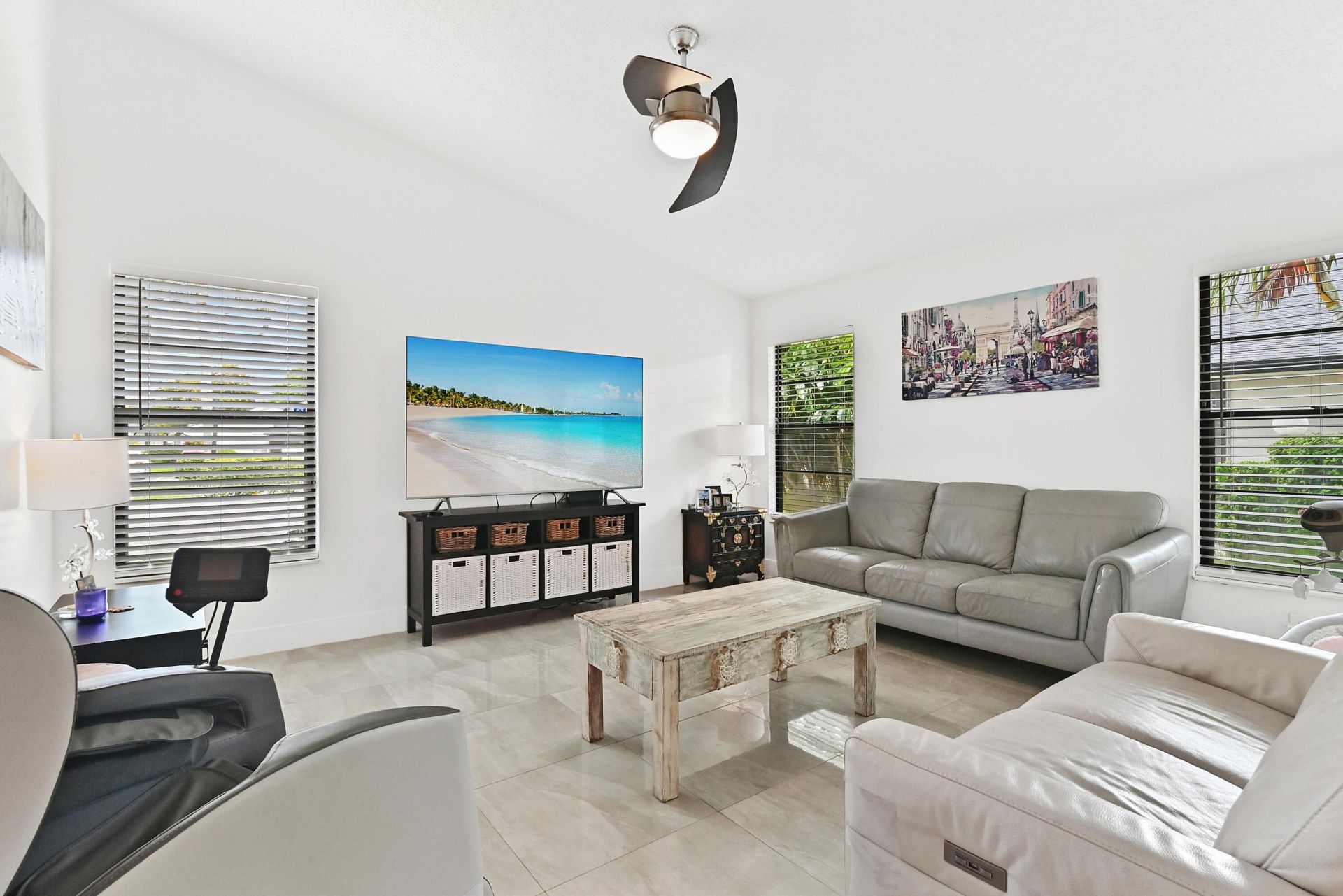 4383 Willow Pond Circle, West Palm Beach, FL 33417 Photo