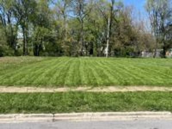 652 W 61st Place, Chicago, IL 60621