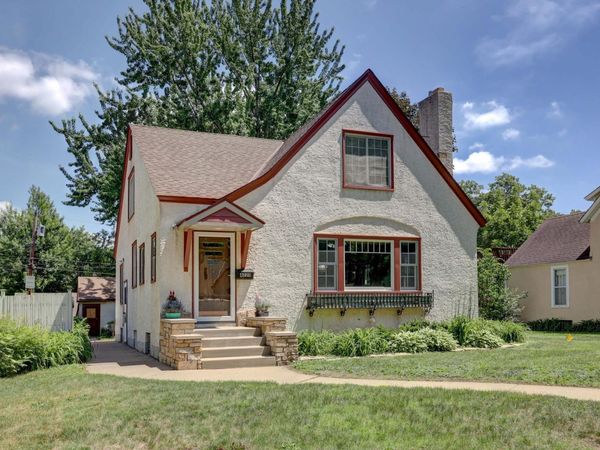 4020 Washburn Avenue N, Minneapolis, MN 55412