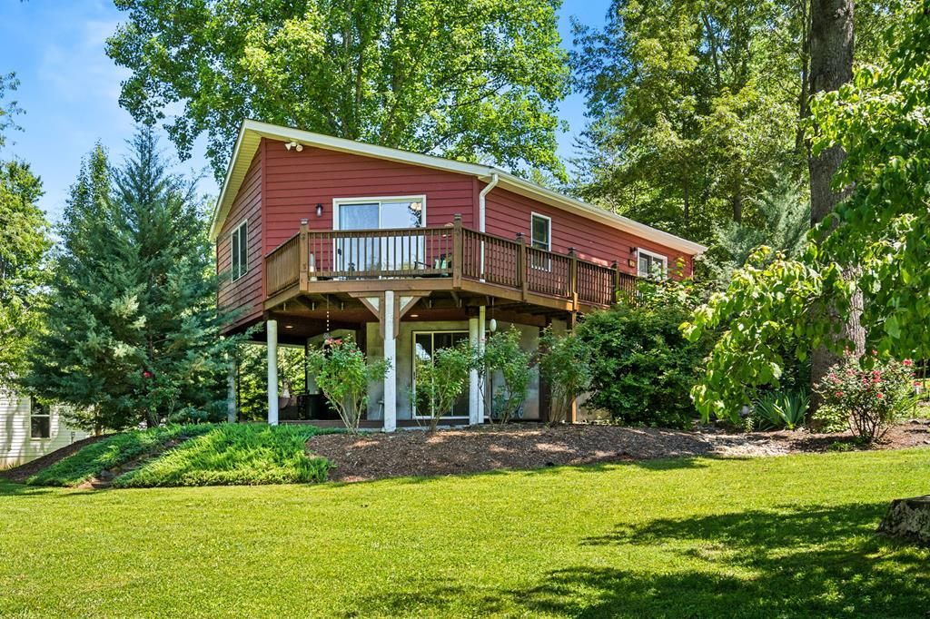 157 Sims Road, Hiawassee, GA 30546 Main Photo