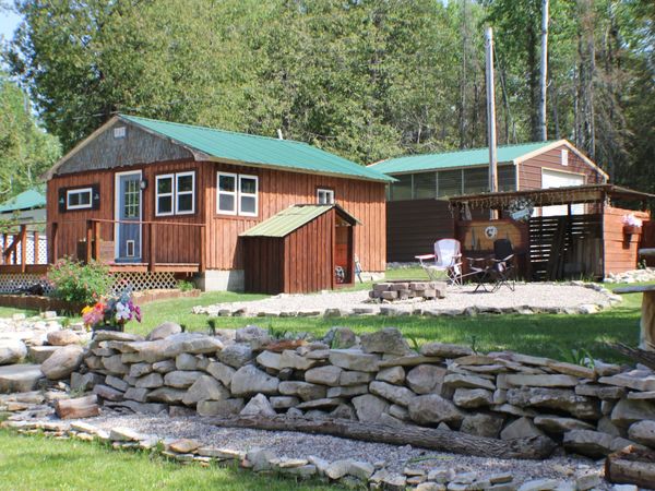 31854 E Tourist Road, Drummond Island, MI 49726