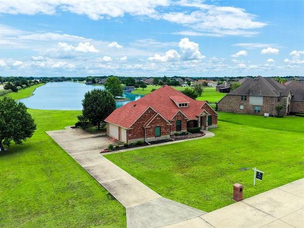101 Island Way , Princeton, TX 75407