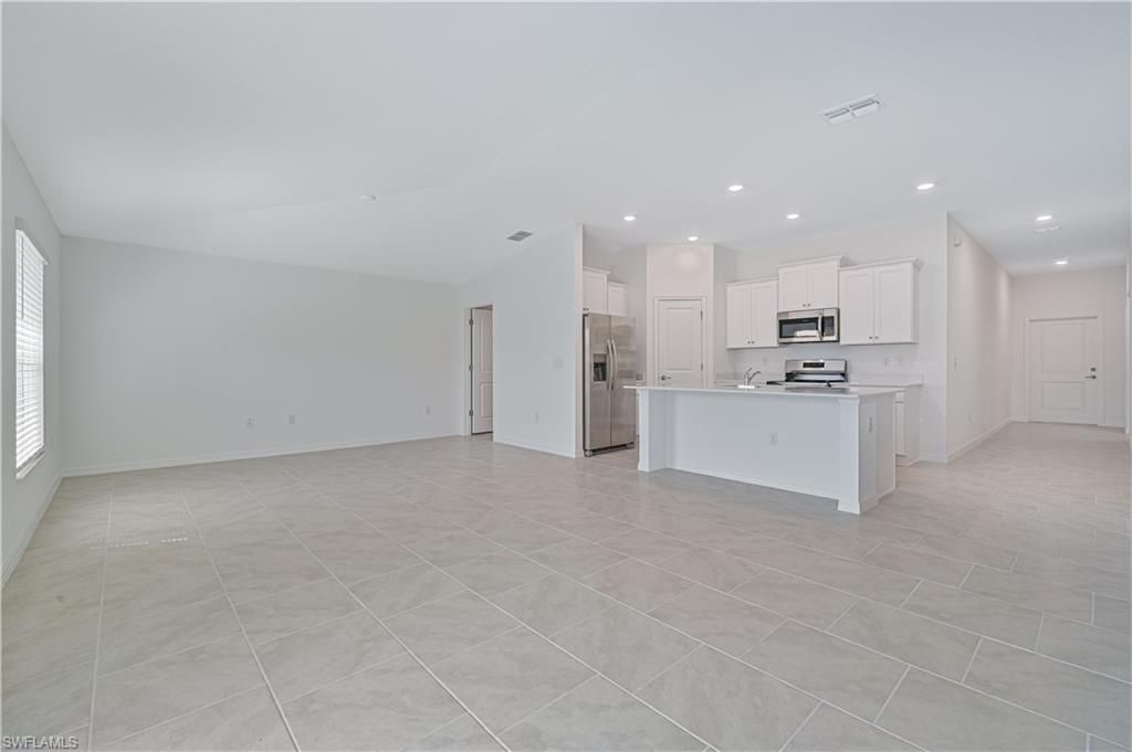 2901 SW 18th Pl, Cape Coral, FL 33993 Photo