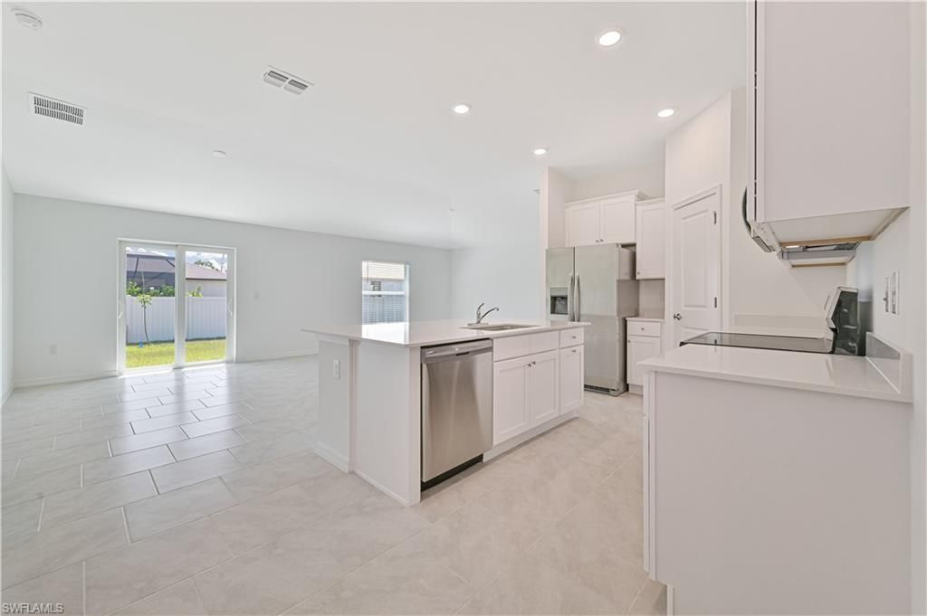 2901 SW 18th Pl, Cape Coral, FL 33993 Photo