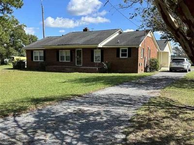 298 Planters Drive, Kingstree, SC 29556