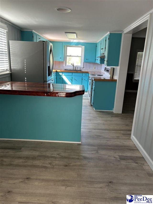 298 Planters Drive Photo 13