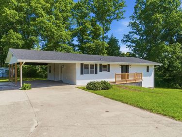 306 Allen Drive, Stanton, KY 40380