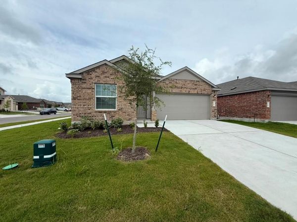 120 Donnington DR , Hutto, TX 78634