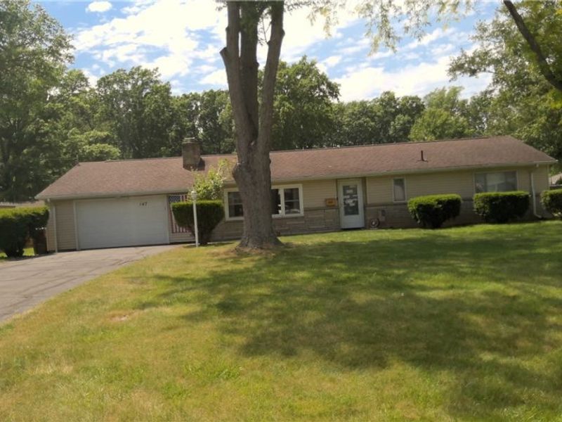147 Georgette Drive, Grafton, OH 44044 Photo 1