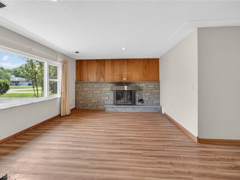 147 Georgette Drive, Grafton, OH 44044 Photo 4