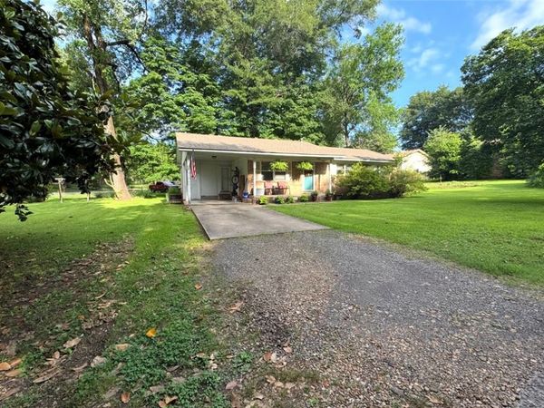 2006 S Boulder Avenue , Russellville, AR 72801