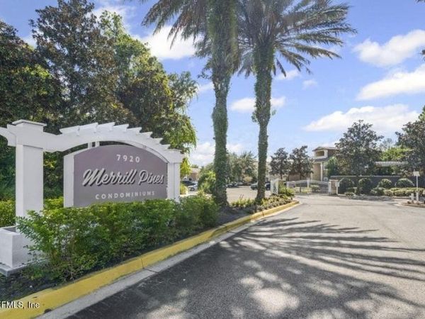7920 MERRILL Road, Unit 615, Jacksonville, FL 32277
