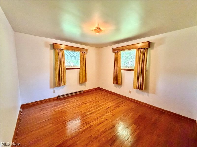 860 Adelaide Avenue NE, Warren, OH 44483 Photo 10